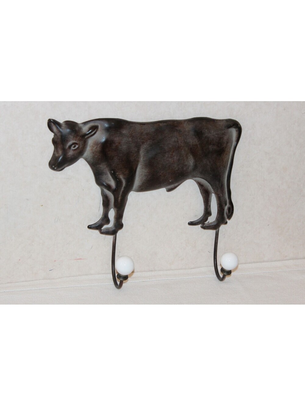 Rustic Metal Cow Wall Hooks Farmhouse Kitchen Towel Coat Rack White Knobs
